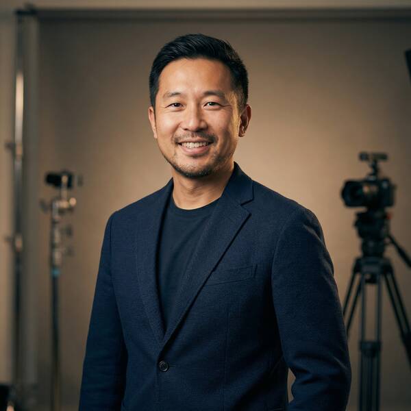 免费看片导演顾问